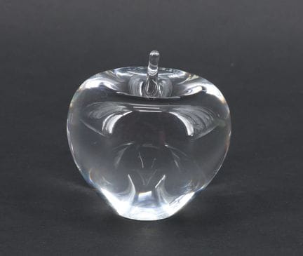 TIFFANT Co. — Crystal Apple — Signed — H. 8 cm