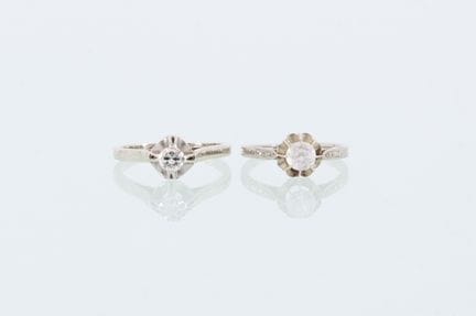 Set of two 18-karat white gold rings (750 mil.), o
