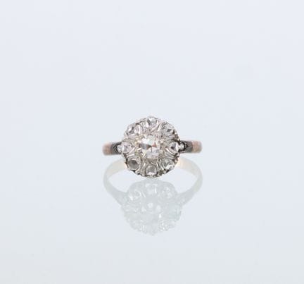 18-karat 750 two-tone gold flower ring set with ro