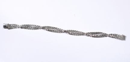 BRACELET — 18-karat white gold (750 ‰) bracelet, f