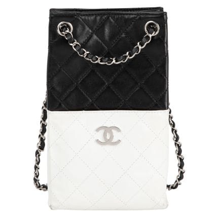 Sac à bandoulière CHANEL, collection 2008/09. Cuir
