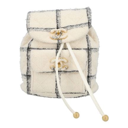Sac à dos CHANEL "DUMA", Coll. : 2022. Tweed blanc