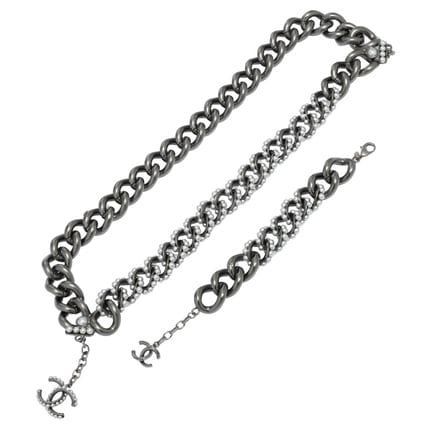 Set di bigiotteria CHANEL, coll.: A2013. Catena a 