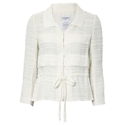 香奈儿（CHANEL）夹克，尺码36（原38），系列：P2006。奶油色花式斜纹呢面料，略带透光感，
