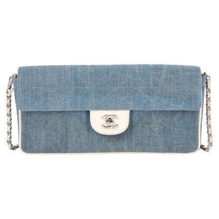 Sac à bandoulière CHANEL, collection 2002/2003. Mo