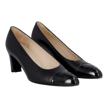 Escarpins CHANEL VINTAGE, taille 39.  Modèle noir 