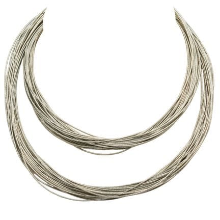 Collar CHANEL VINTAGE, longitud aprox. 85 cm. Cade