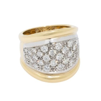 Ring mit Brillanten von zus. ca. 0,7 ct,  ca. G-H/