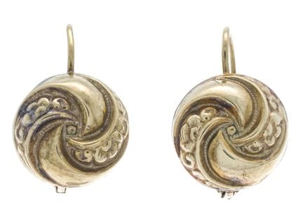 Boucles d'oreilles en forme de nœud, vers 1920, GG