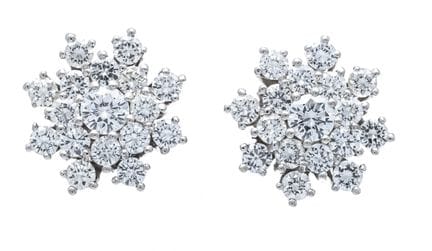 WG 585/000 Brilliant-Cut Stud Earrings with 34 bri