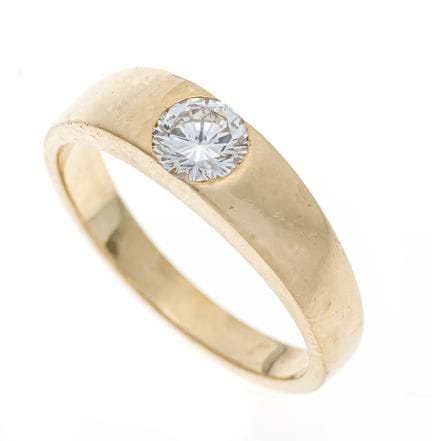 GG 750/000 solitaire diamond ring with one 0.60 ct