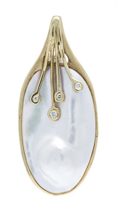Blister Pearl Clip Pendant GG 585/000 featuring an