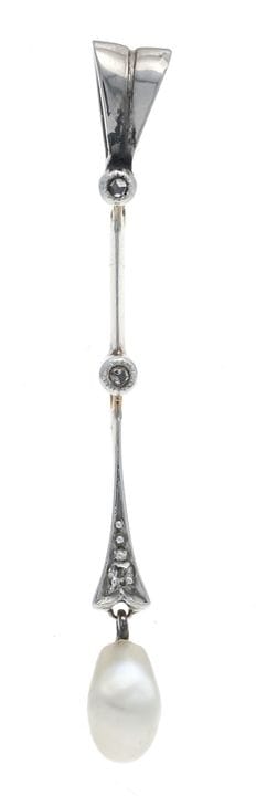 Pendentif délicat en perle et diamants, vers 1900,
