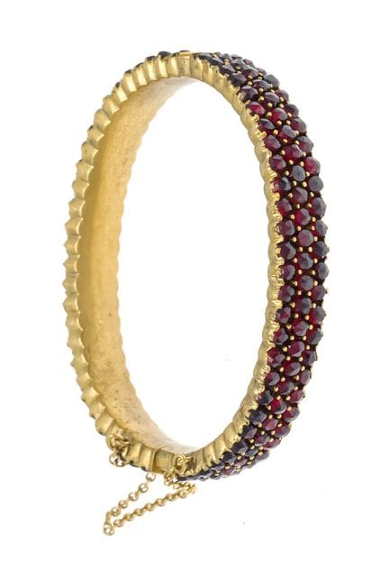 Gold-plated metal fold-over garnet bangle, set all