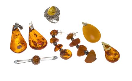 7-piece amber set (5 silver pieces and 2 double pi