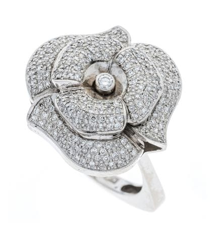 Bague en diamants « pavé brillant » en forme de ro