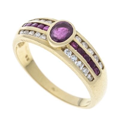 Bague avec rubis et diamants GG 585/000, sertie d'