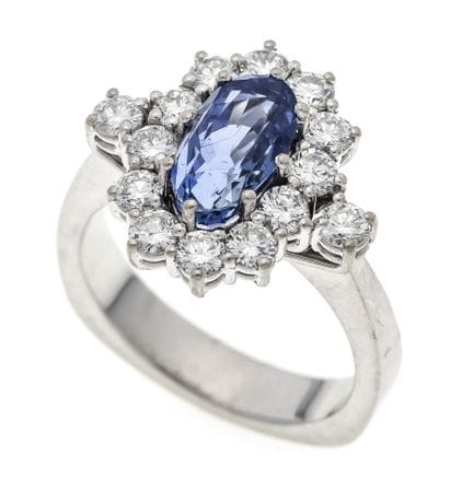 Anillo de zafiro y diamantes WG 750/000 con un zaf