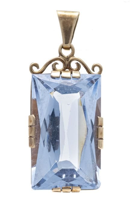 Synthetic spinel pendant, ca. 1930, RG 585/000, wi