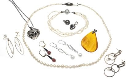 Conjunto de 11 piezas de plata: 4 pares de pendien