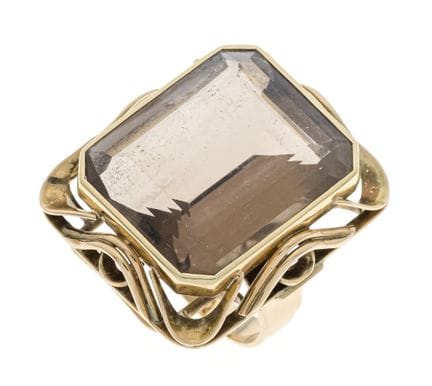 Large Smoky Quartz Ring GG 585/000 with a faceted 