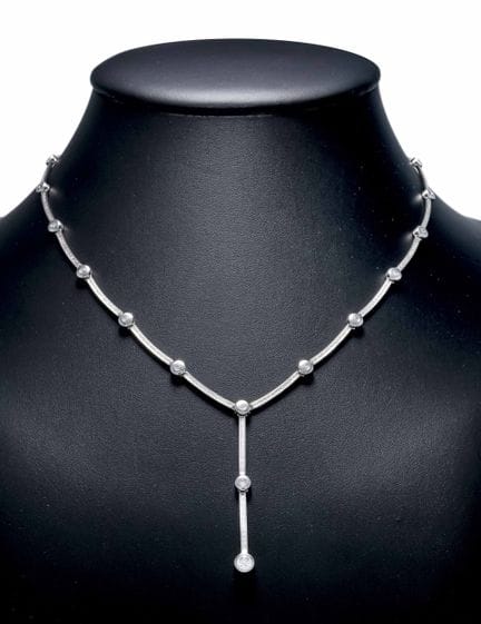 Ypsilon Brilliant Necklace WG 750/000 with one 0.4