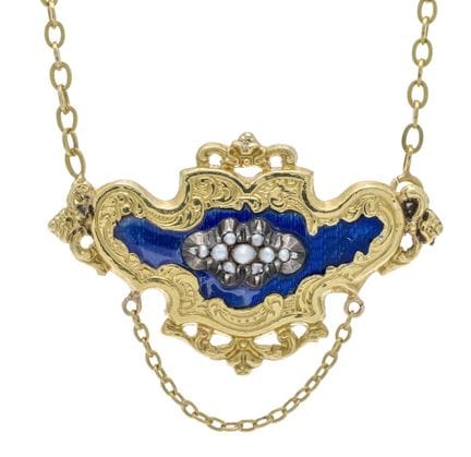 Center-piece necklace GG 700/000, unmarked, hallma
