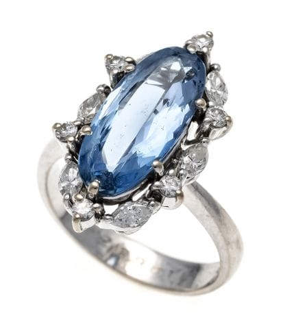 Anillo de aguamarina y diamantes WG 750/000 con un