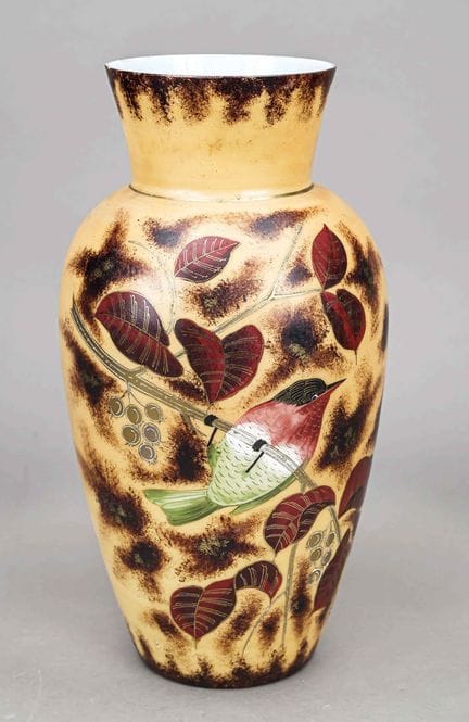 Grand vase, 1re moitié du XXe siècle, corps ovoïde