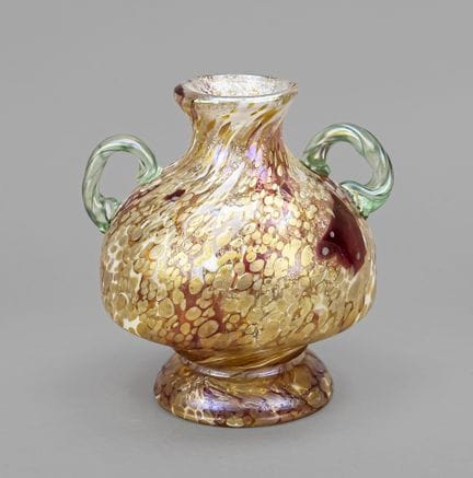 Vase à anses, XXe siècle, base ronde, corps bombé 