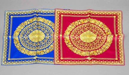 Versace, 2 piccoli foulard quadrati in pura seta c