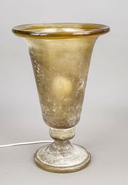 Lampe de table, XXe siècle, technique « a scavo »,