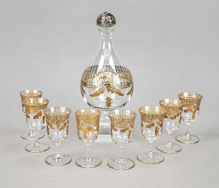 Service à liqueur en neuf pièces, XXe siècle, cara