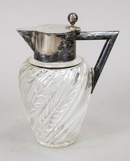 Brocca da vino con finiture in argento, tedesca, 1