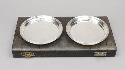 Paire de dessous de bouteille, XXe siècle, argent 