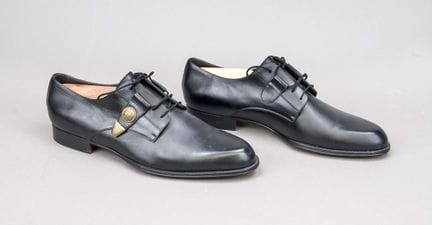 Versace, scarpe classiche con lacci, in pelle nera