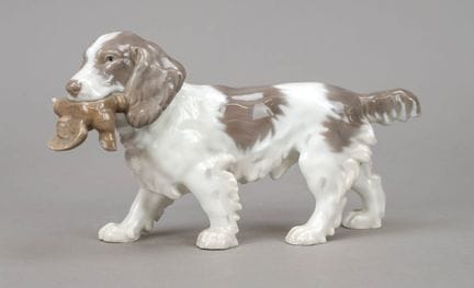 手持猎物的明斯特兰人，B &amp; G 哥本哈根，约1950年，一战时期，细腻的釉下彩绘，长25厘