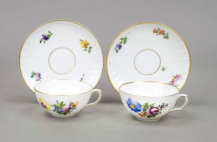 Due tazze da tè con UT, Royal Copenhagen, XX secol