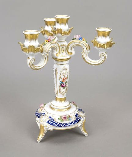 Candelabro a tre bracci, Dresda, XX secolo, decora