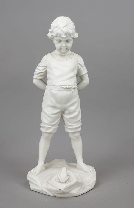 Ragazzo con rana, Gustavsberg, Svezia, 1902, bisco