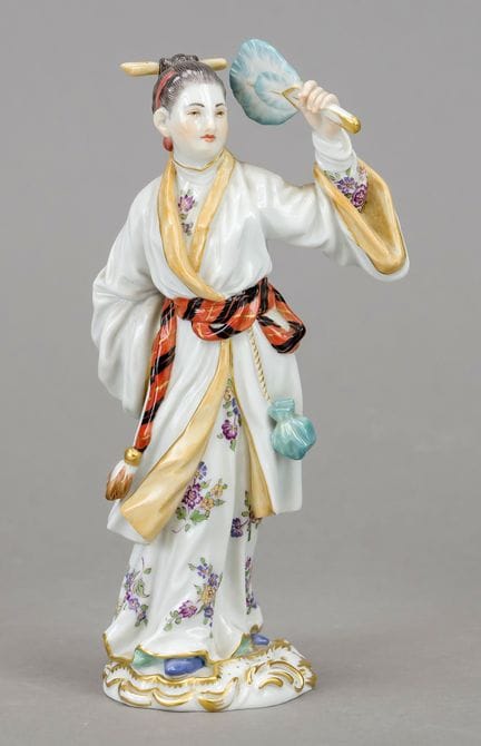 Japonaise avec un éventail, Meissen, après 1973, 1