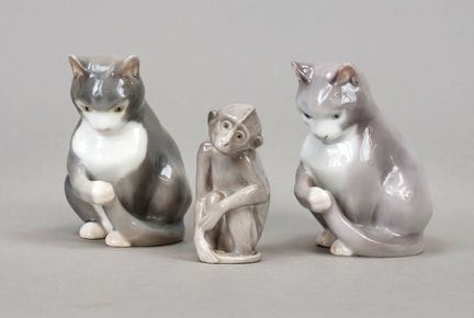 两只猫和一只猴子，B&amp;G 哥本哈根，20世纪，第一次世界大战时期，精致的釉下彩绘，高8-10