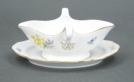 Salsera, Meissen. Nueva forma del abertura. Pintur