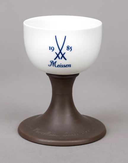 带有厂徽的杯子，迈森，博特格石质瓷，1985年，一级品，高13厘米