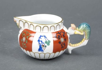 带龙形提手的茶壶，赫伦德（Herend），20世纪，中国风“香红”（Siang Rouge）纹样——