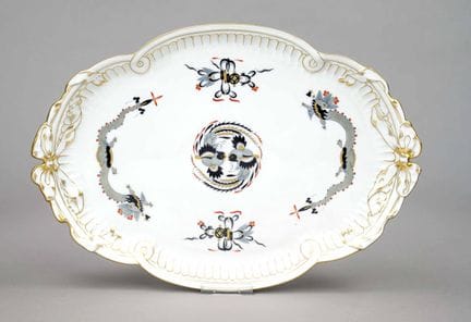 餐盘，迈森，1934年后印制的商标，一战时期，宫廷龙纹装饰，长40厘米