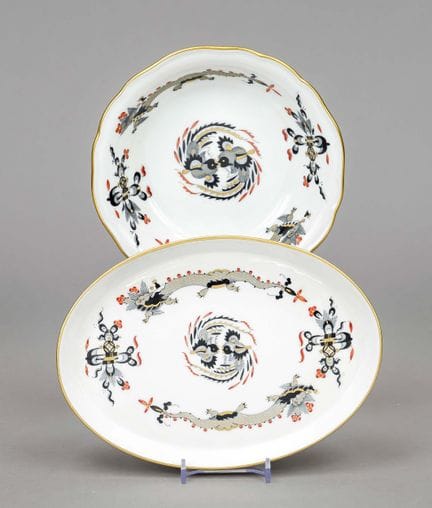 托盘和碗，迈森，1934年后生产的，一级品，饰有黑色宫廷龙纹，长14至20厘米