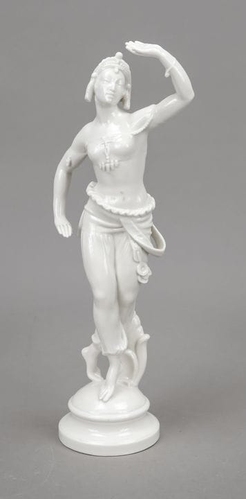 《东方舞者》，施瓦茨堡工坊，1926年后出品，1920年由雨果·迈泽尔设计，压印标志，型号U 339