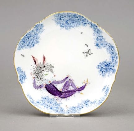 盘子，迈森，1934年后生产的，第二代，装饰图案为《仲夏夜之梦》，饰有镀金边，直径18.5厘米