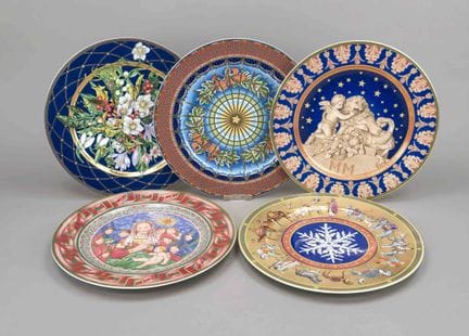 五只大号圣诞餐盘，罗森塔尔（Rosenthal）与范思哲（Versace）联名款，1998-2002